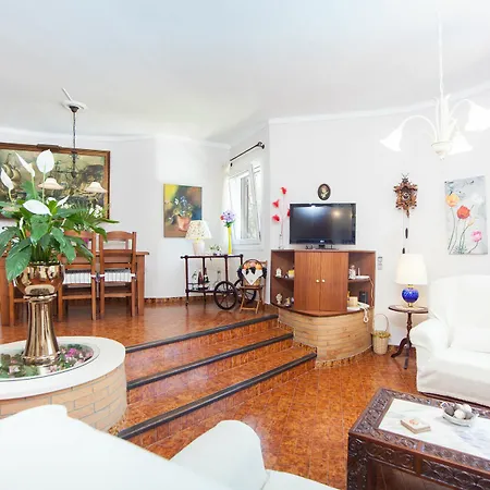 Bella Villa Campanet